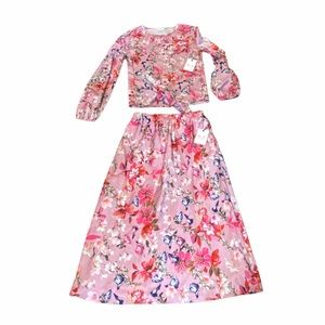 Stunning Floral Top + Maxi Skirt Outfit*Small $228